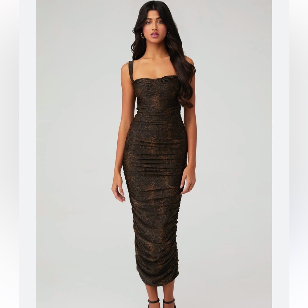 Ruched Bust Cup MIDI Dress size large Good American